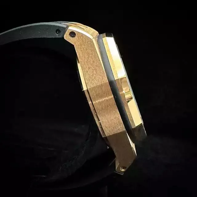 Audemars Piguet 26470OR - 2014 Full Set at Regard Jewelry in Austin Texas