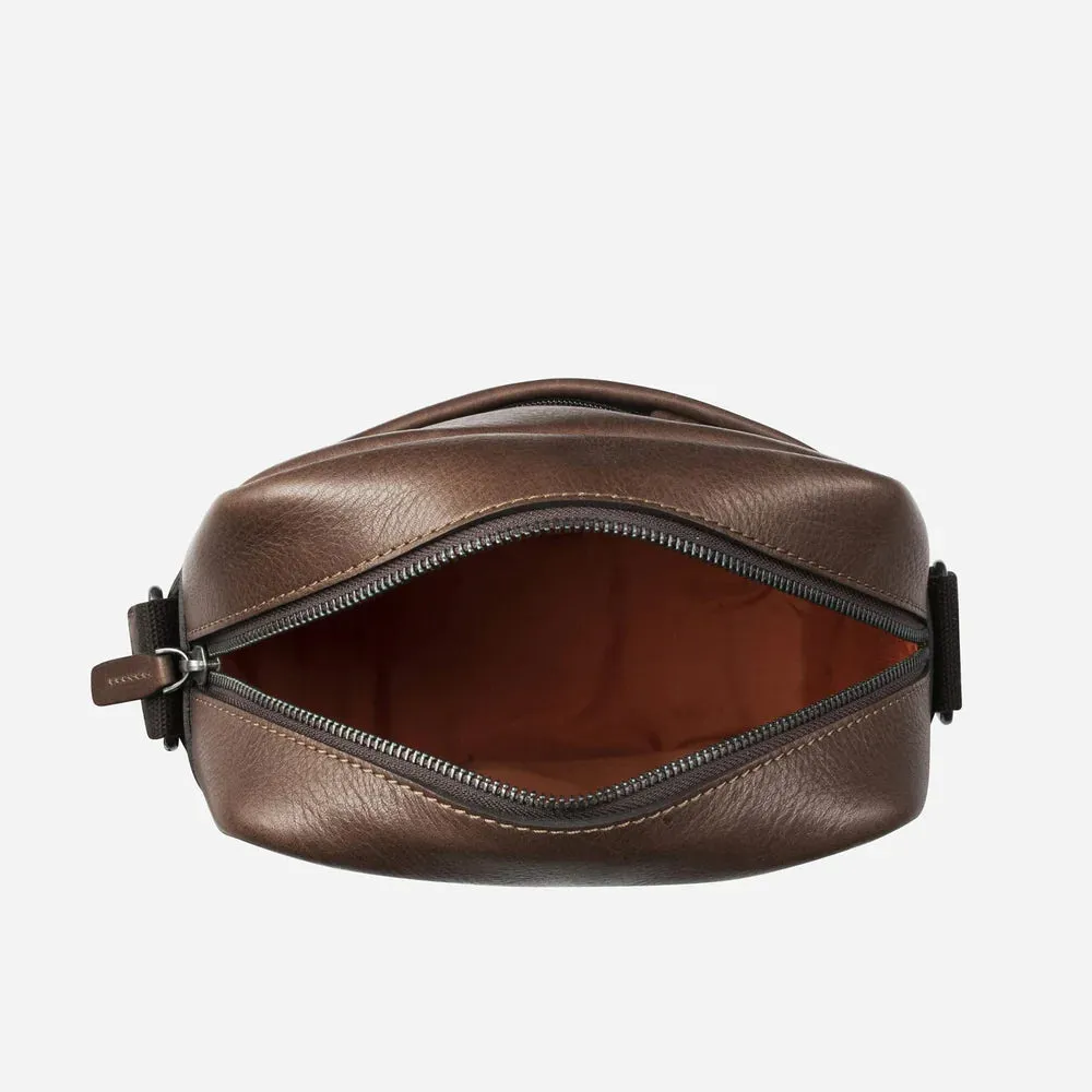 Brando Brosnan Medium Crossbody Bag | Brown