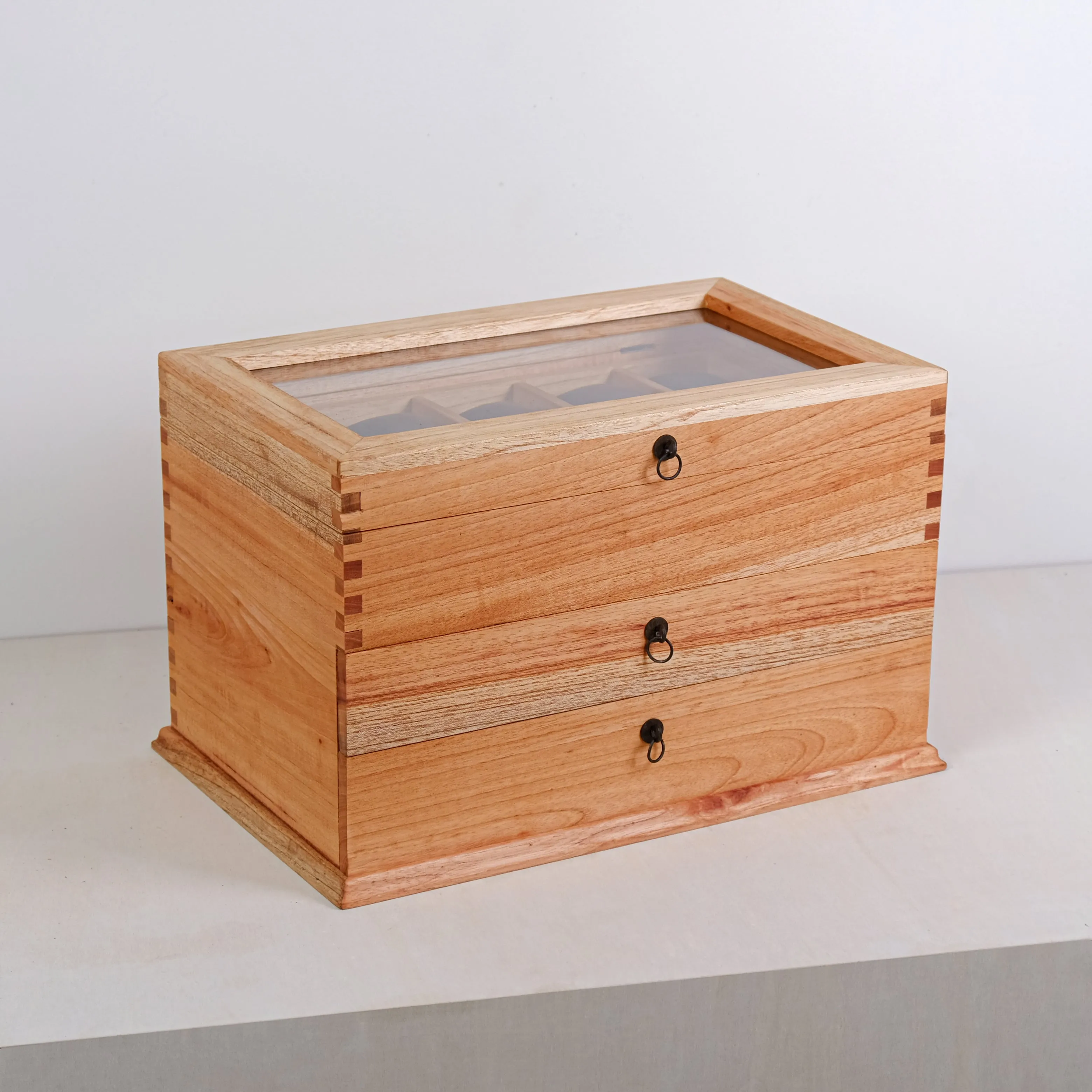 Large Cedar Watch Box for 20 Watches